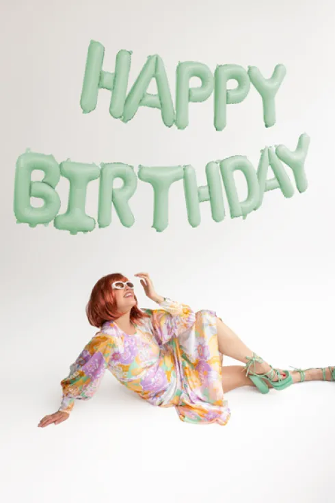 Happy Birthday i mat lys grøn