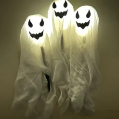 Spøgelse på spyd til Halloween haven